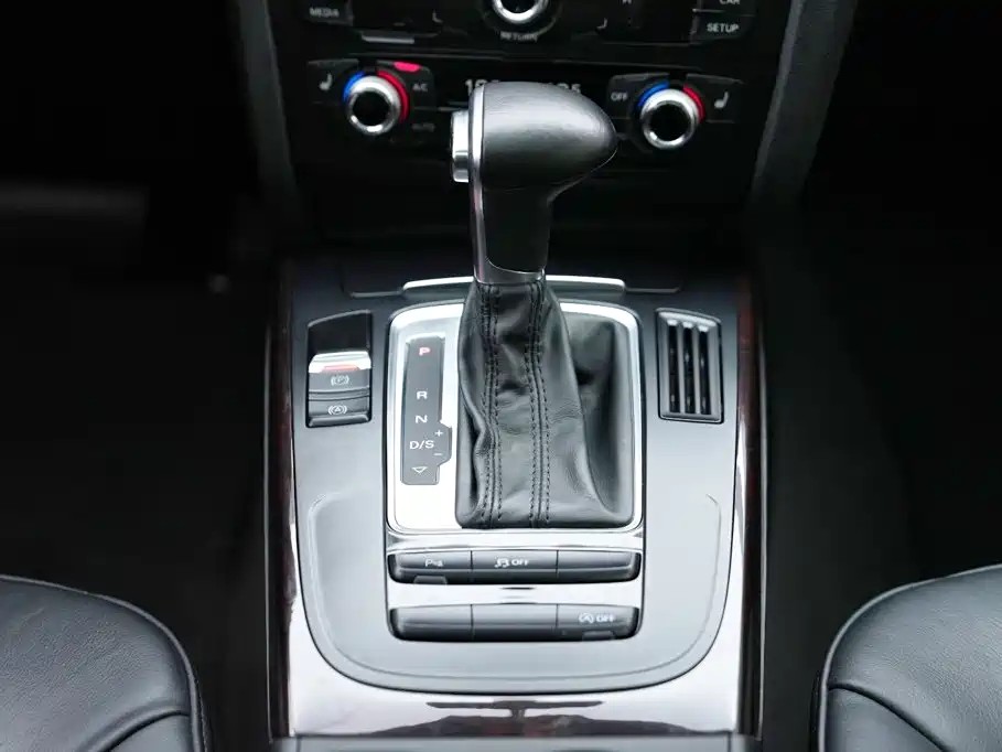 Audi A4L — миниатюра 9