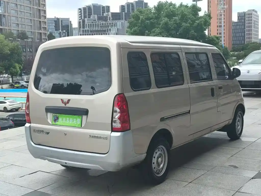 Wuling Rongguang EV — миниатюра 9