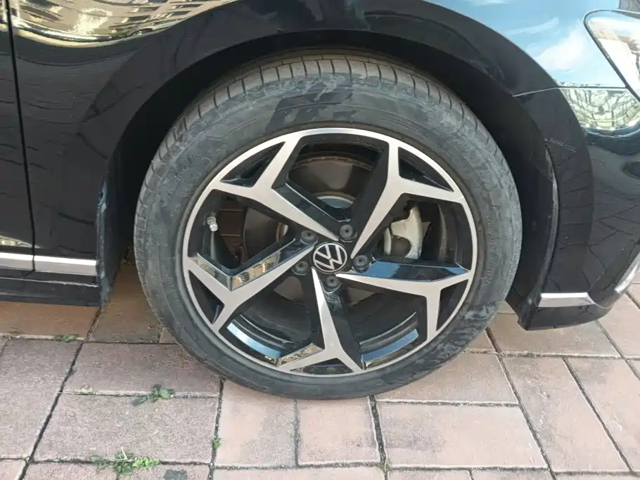 Volkswagen Magotan — миниатюра 6