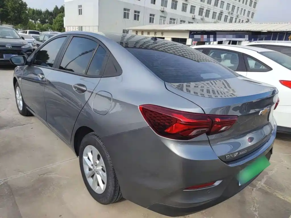 Chevrolet Cavalier — миниатюра 5