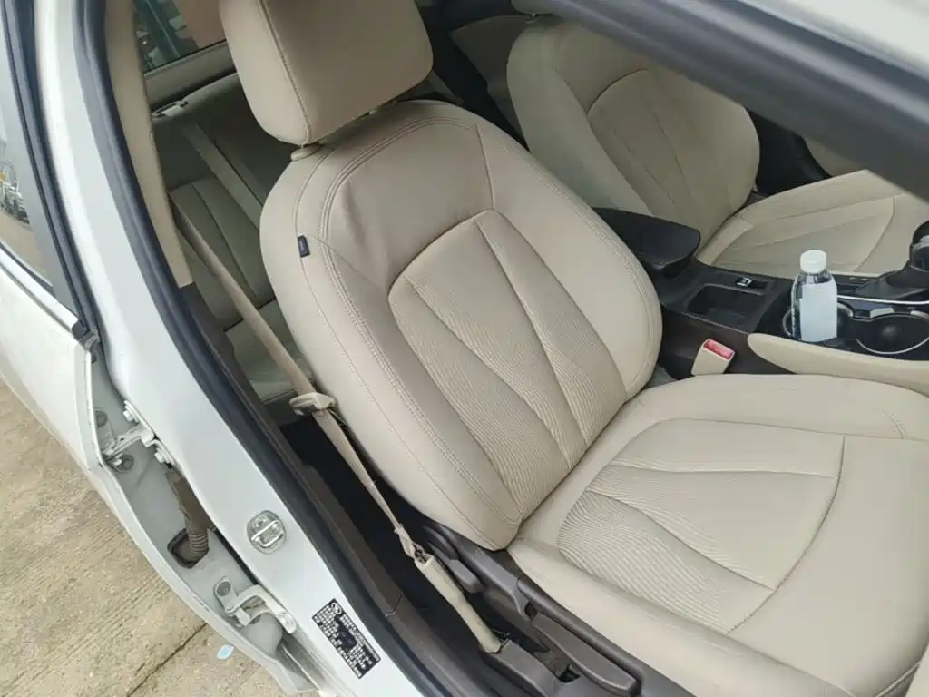 Buick Verano — миниатюра 25