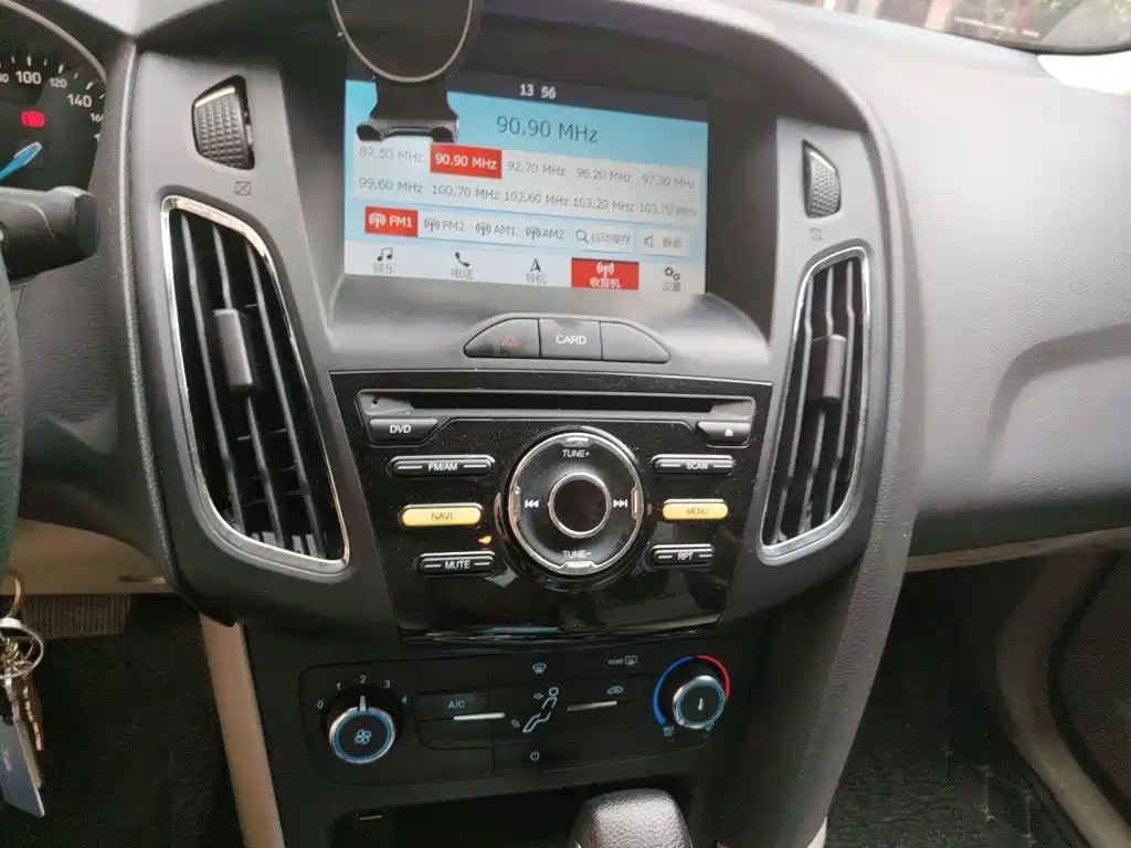 Ford Focus — миниатюра 9