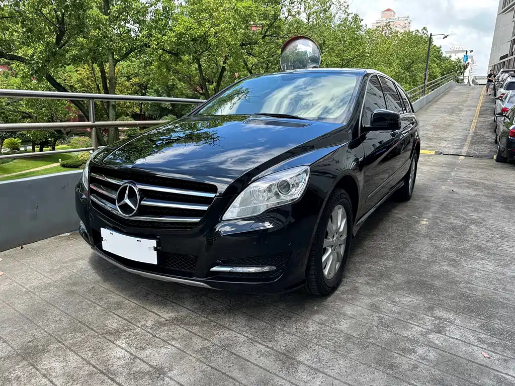 Mercedes-Benz R-Class