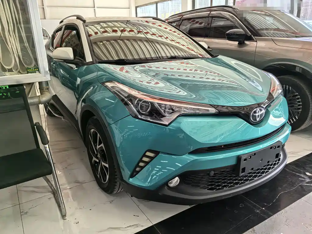 Toyota C-HR — миниатюра 3