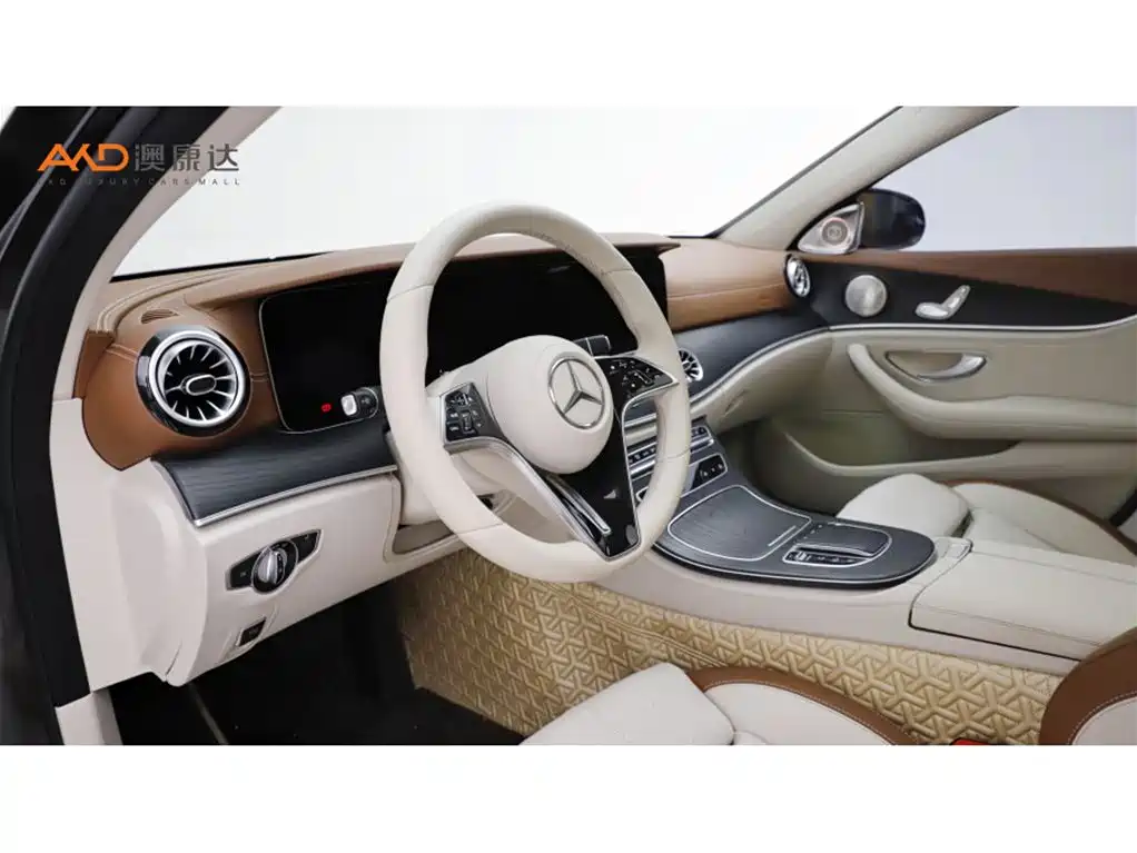 Mercedes-Benz E-Class — миниатюра 6