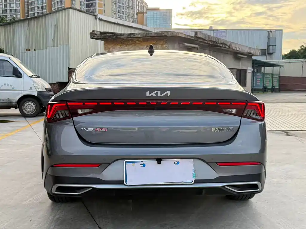 Kia K5 — миниатюра 11