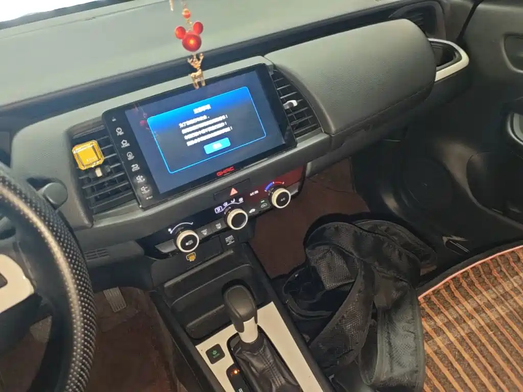 Honda Fit — миниатюра 13
