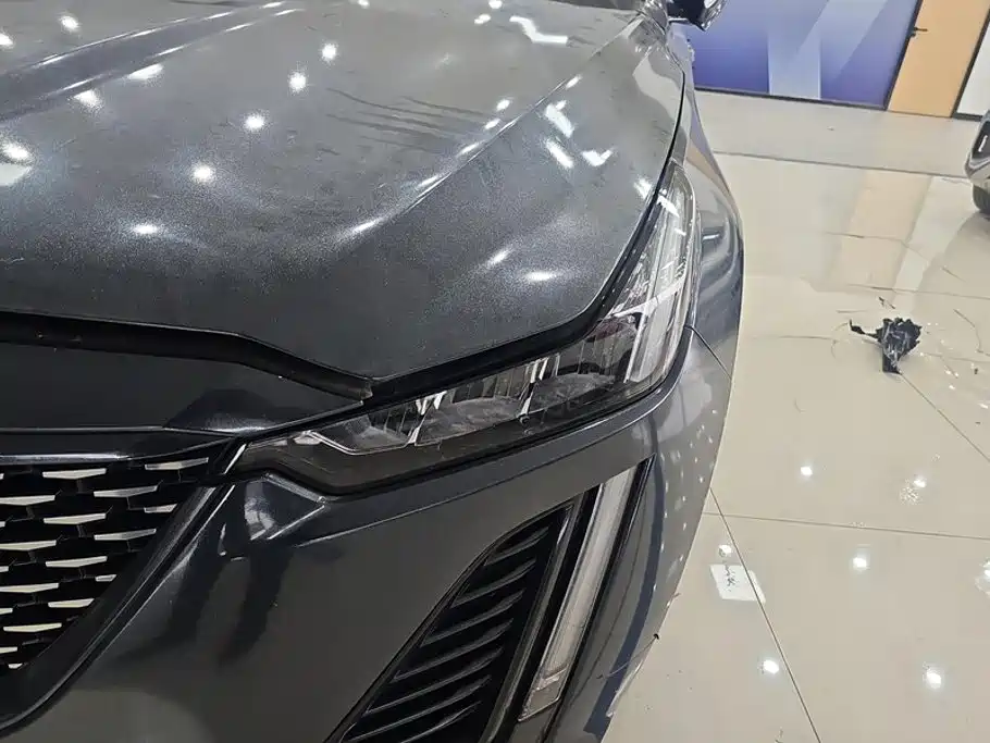 Cadillac CT5 — миниатюра 5