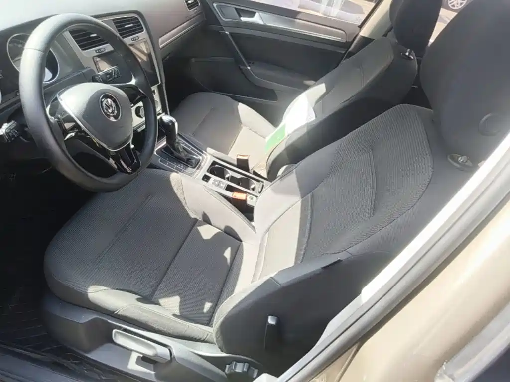 Volkswagen Golf — миниатюра 15