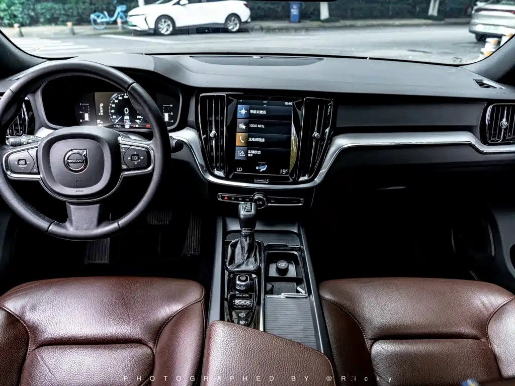 Volvo S60 — миниатюра 3