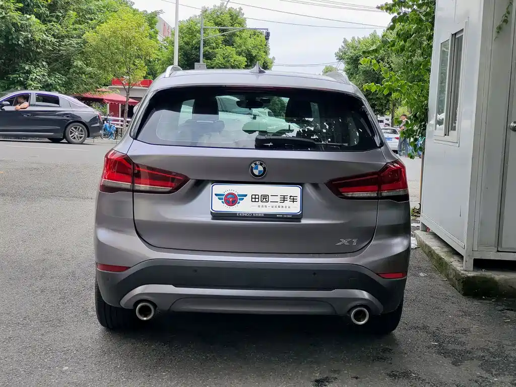 BMW X1 — миниатюра 5