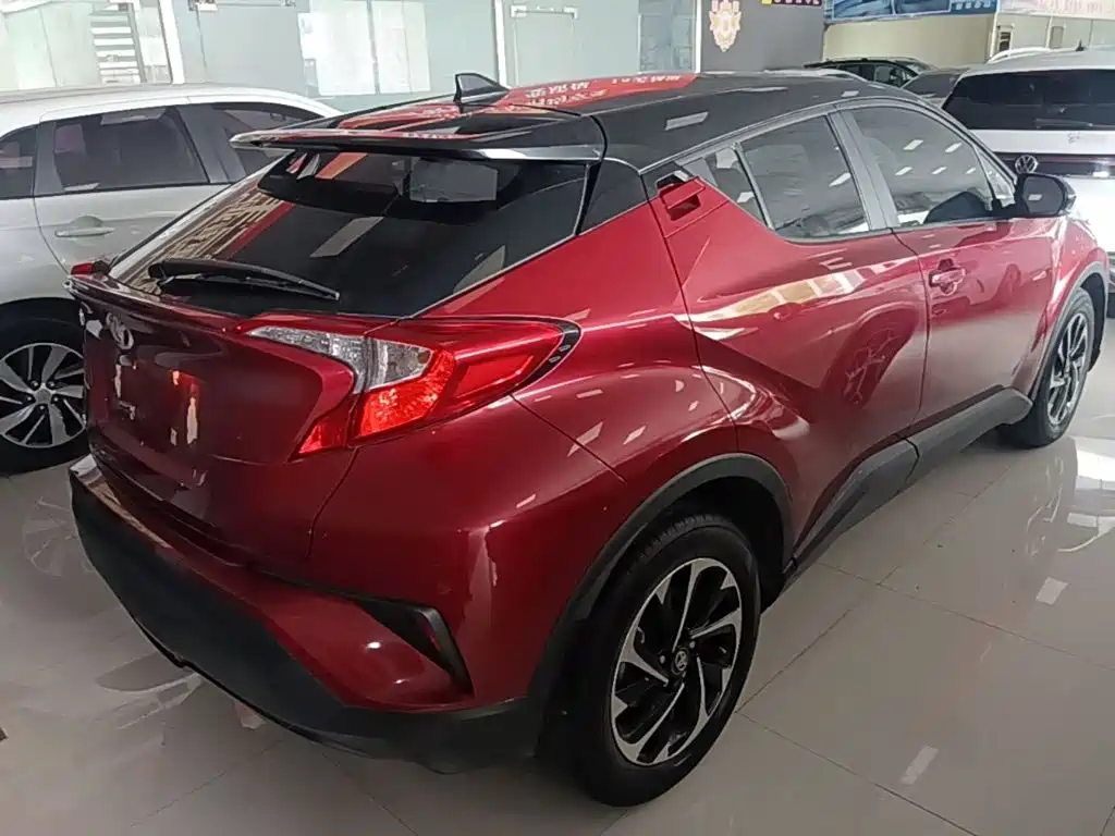 Toyota IZOA — миниатюра 6