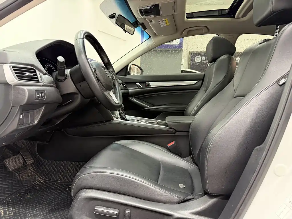 Honda Accord — миниатюра 5
