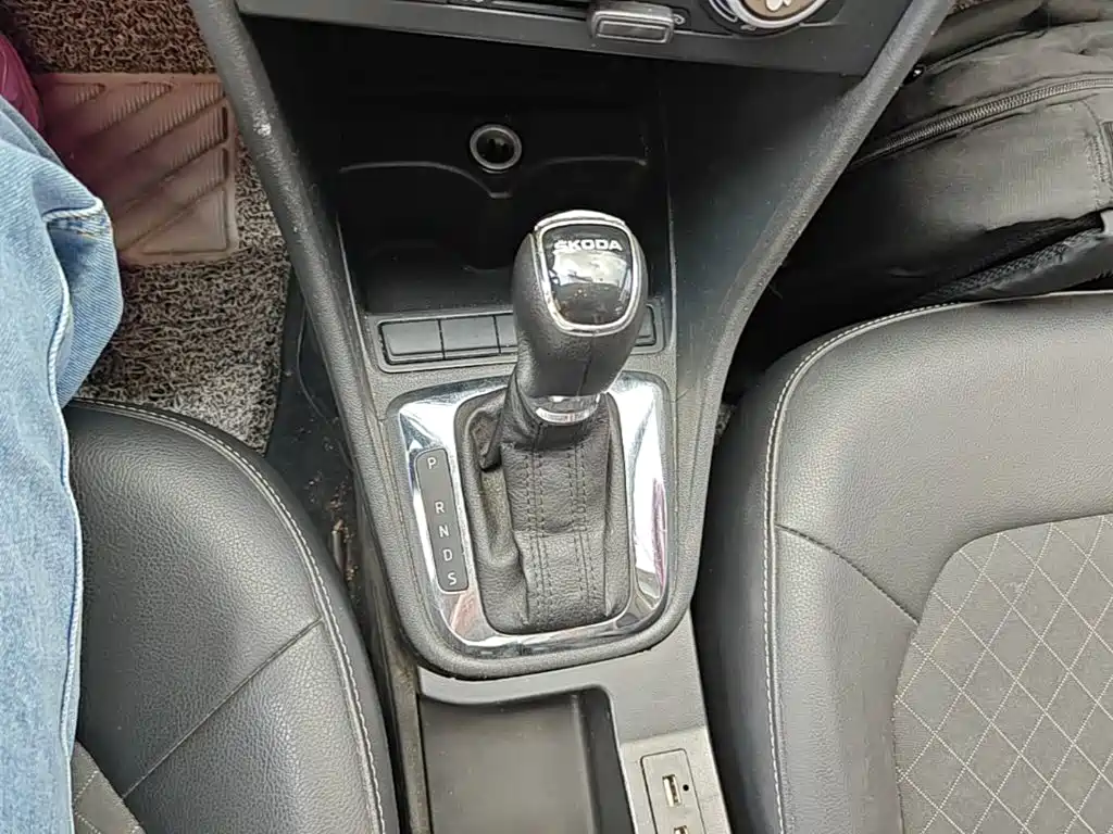 Skoda Rapid — миниатюра 14