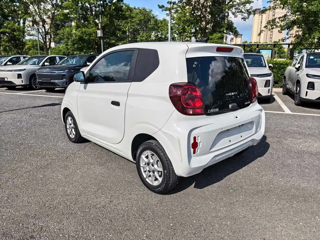 Roewe Clever — миниатюра 3