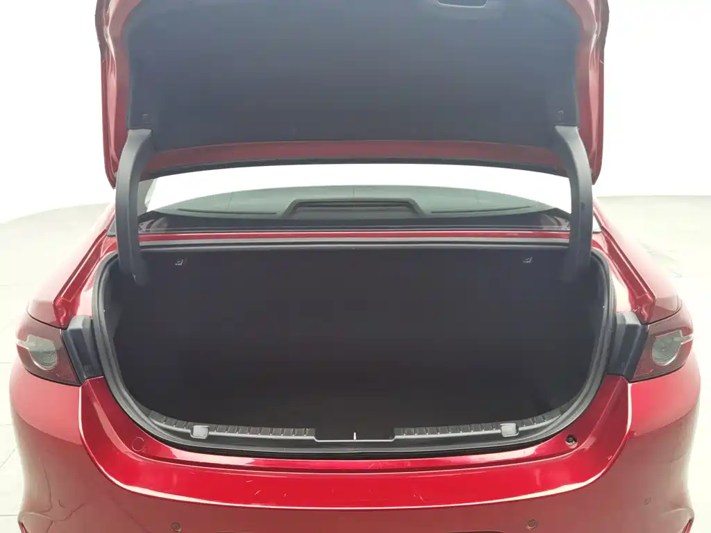 Mazda 3 Axela — миниатюра 16