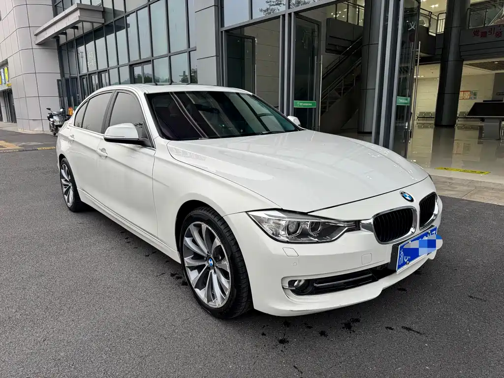 BMW 3 Series — миниатюра 3