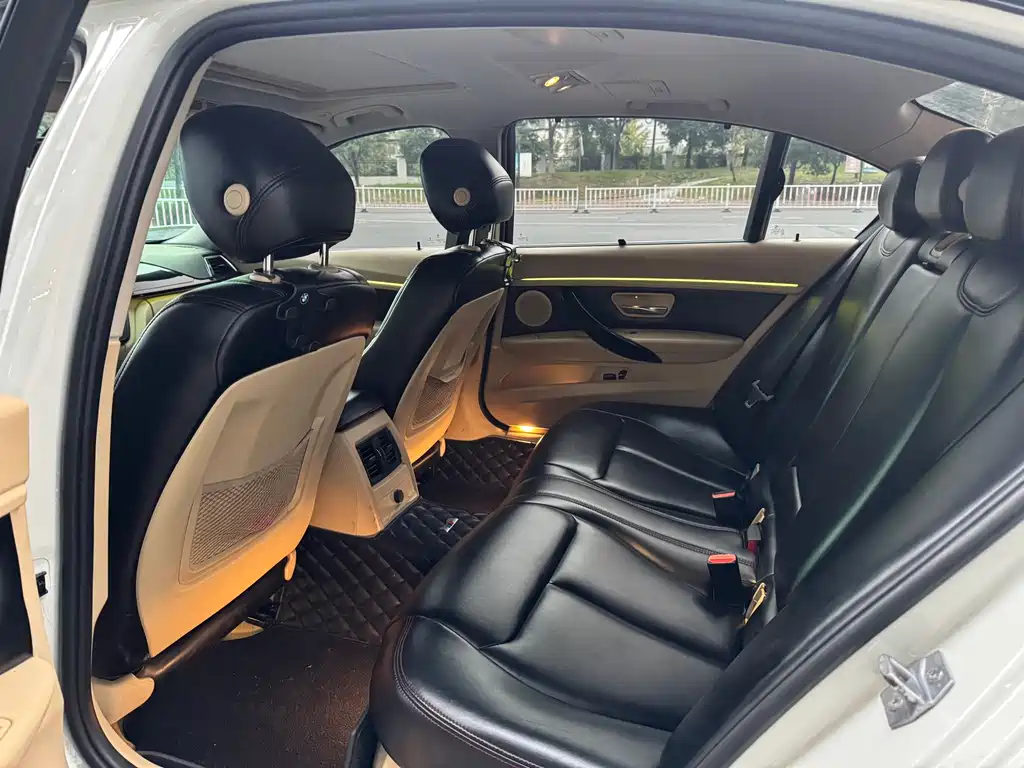 BMW 3 Series — миниатюра 5