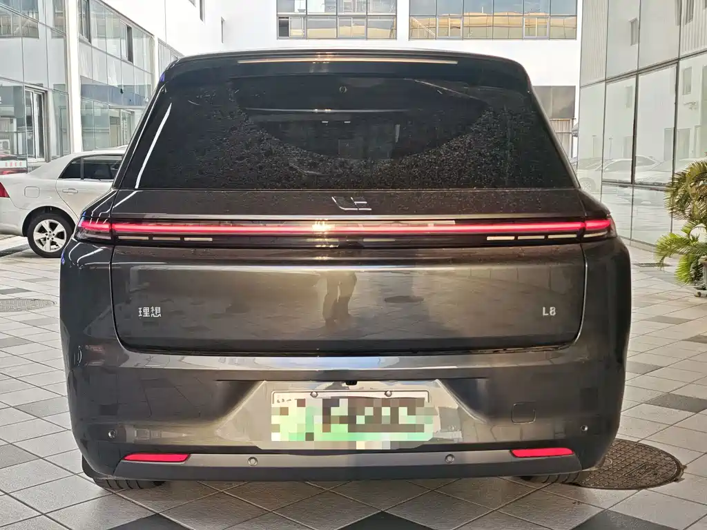 Li Auto Li L8 — миниатюра 5