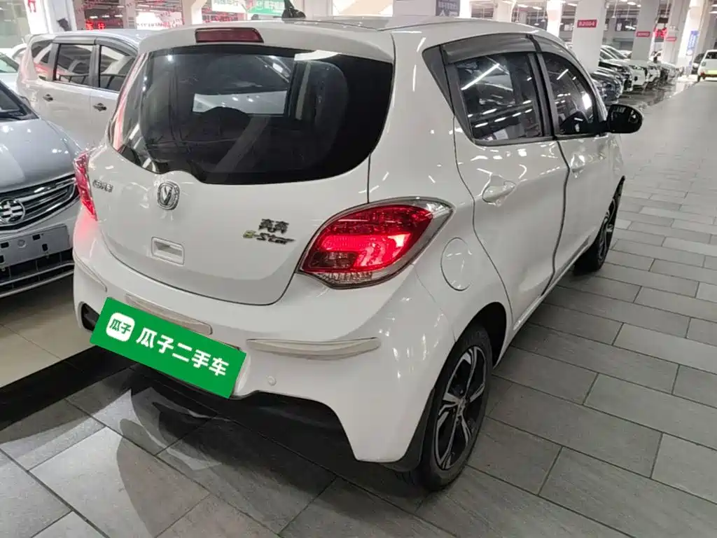 Changan Benben E-Star — миниатюра 7