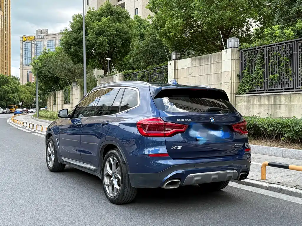 BMW X3 — миниатюра 3