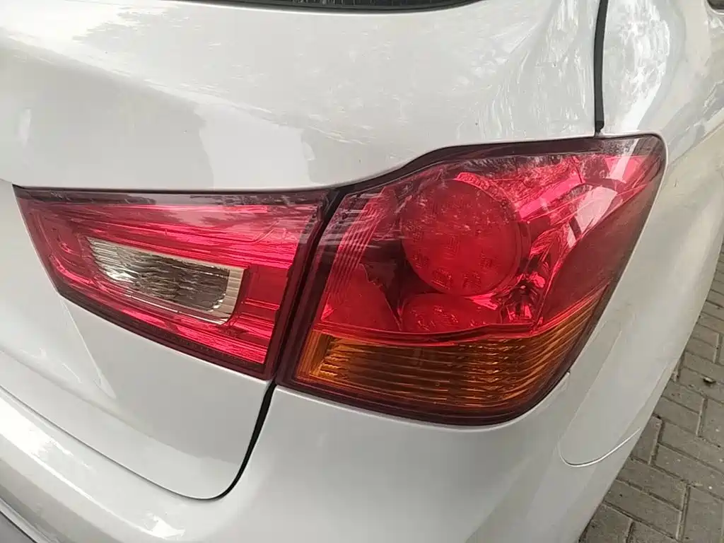 Mitsubishi ASX — миниатюра 8