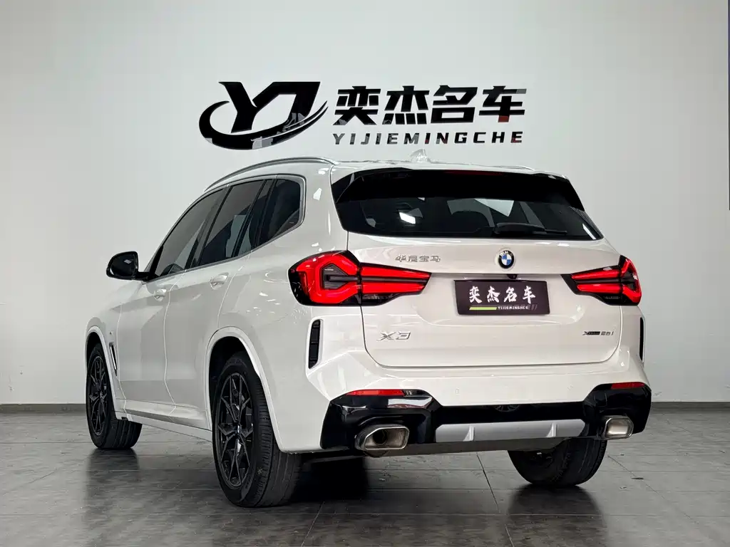 BMW X3 — миниатюра 7