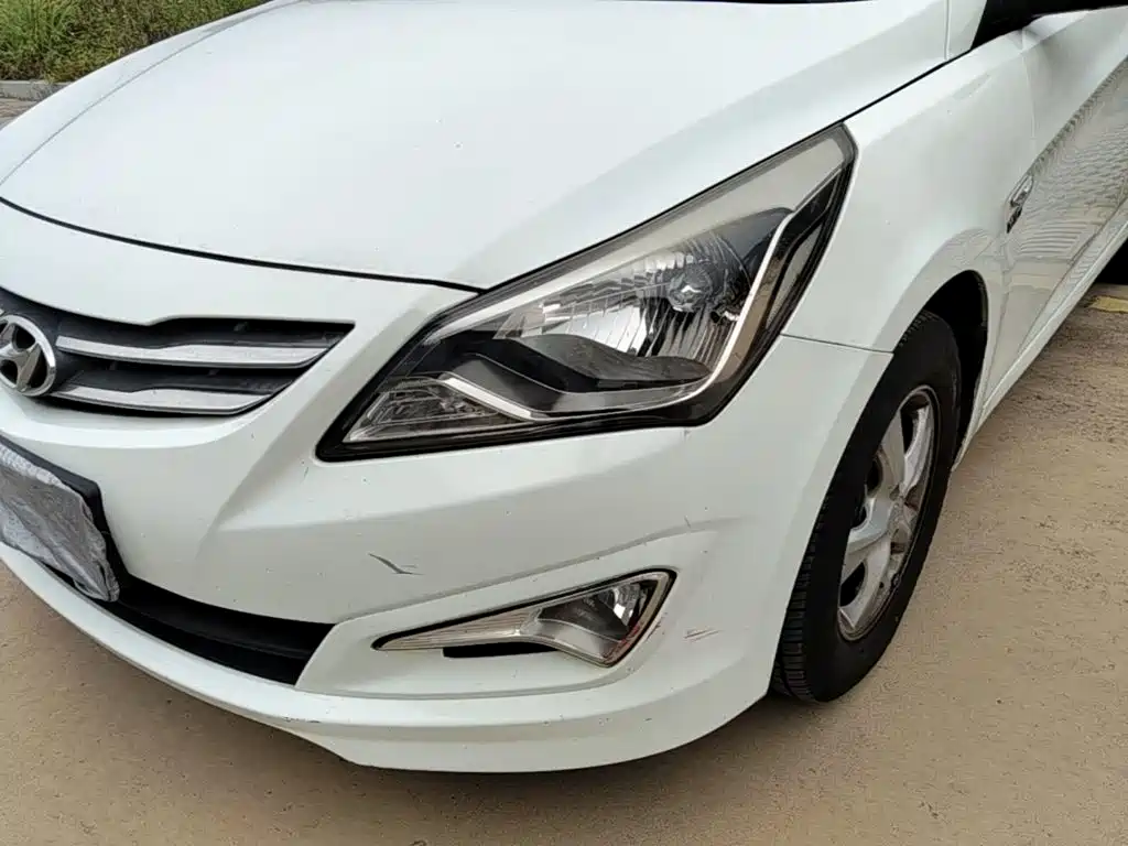 Hyundai Verna — миниатюра 24