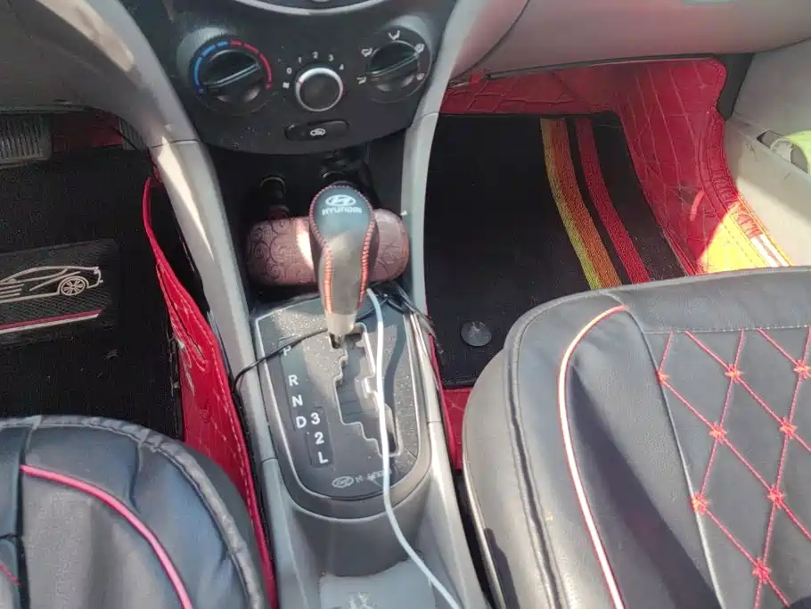 Hyundai Verna — миниатюра 16