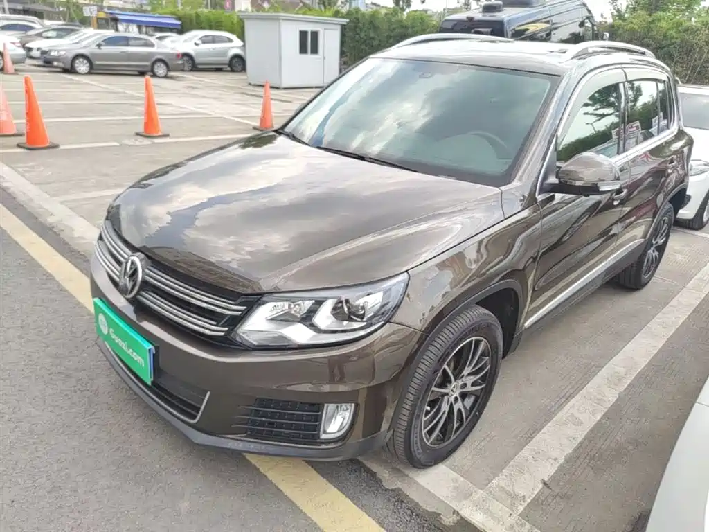 Volkswagen Tiguan 2015