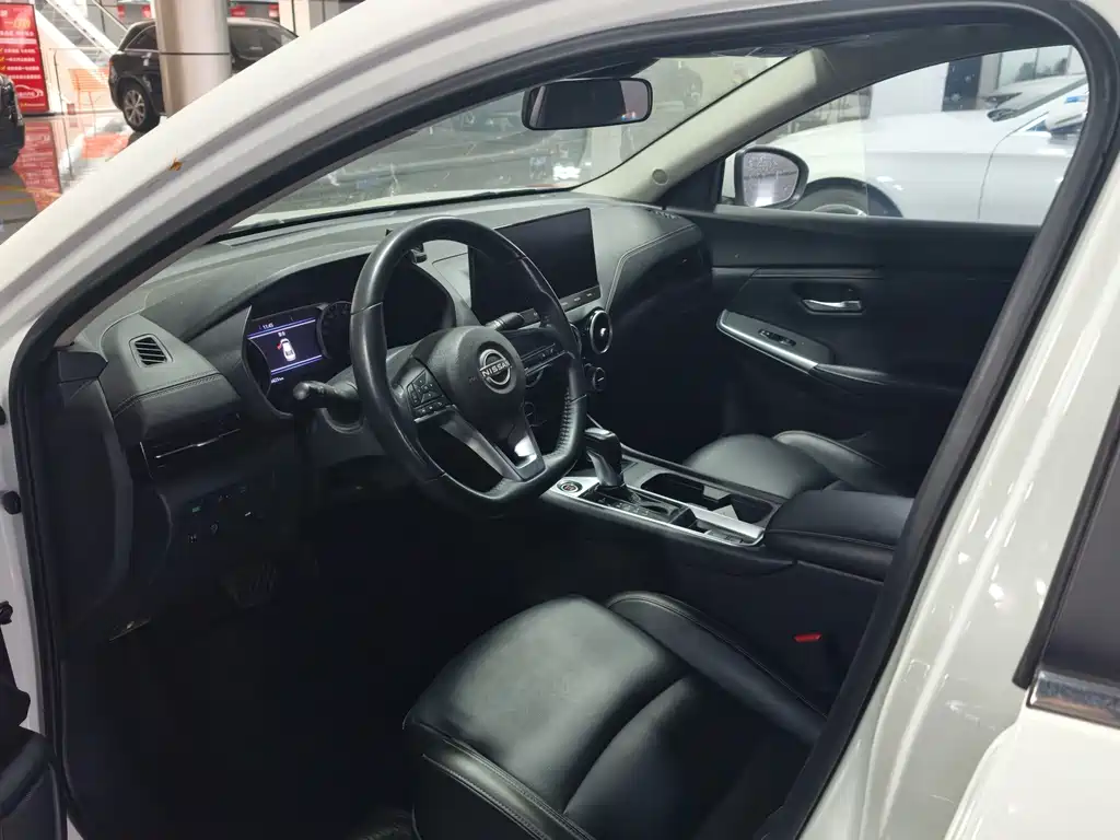 Nissan Sylphy — миниатюра 8