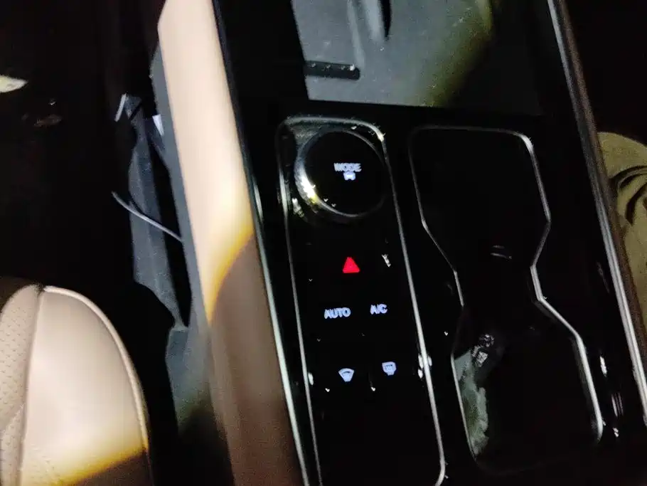 Chery Tiggo 8L — миниатюра 16