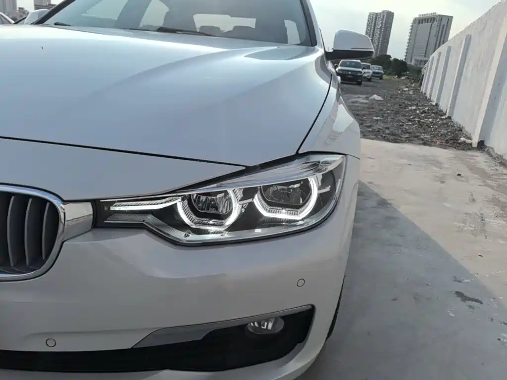 BMW 3 Series — миниатюра 24