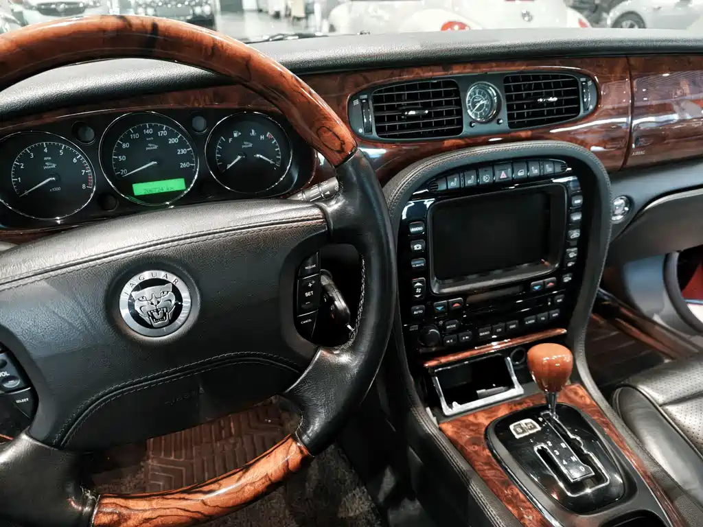 Jaguar XJ — фотографии объявления, Фото 12