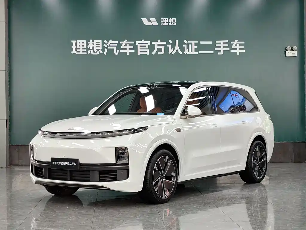 Li Auto Li L9 2025