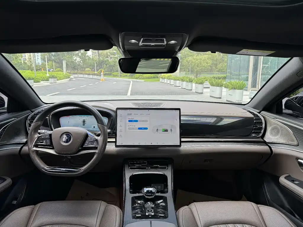 BYD Han — миниатюра 12