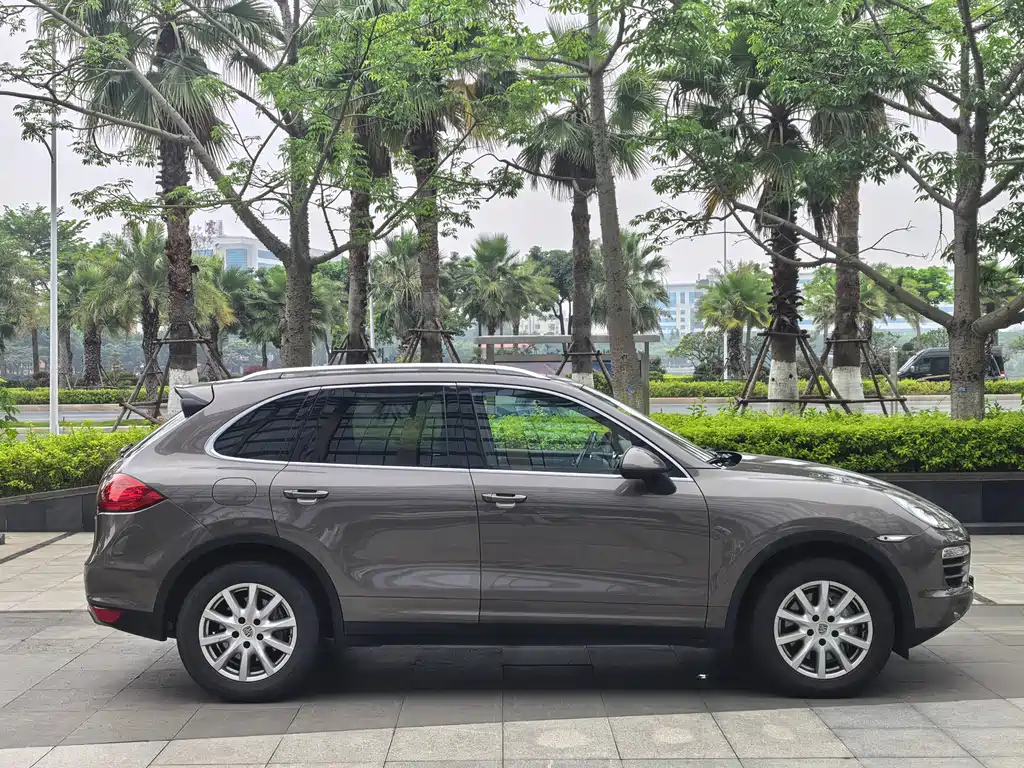 Porsche Cayenne 2011 Cayenne 3.0T