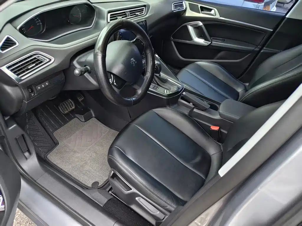 Peugeot 308 — миниатюра 8