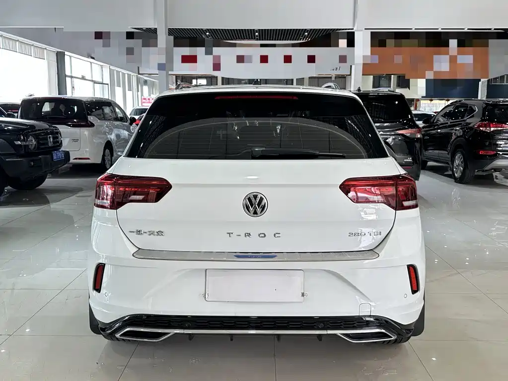Volkswagen T-Roc — миниатюра 10