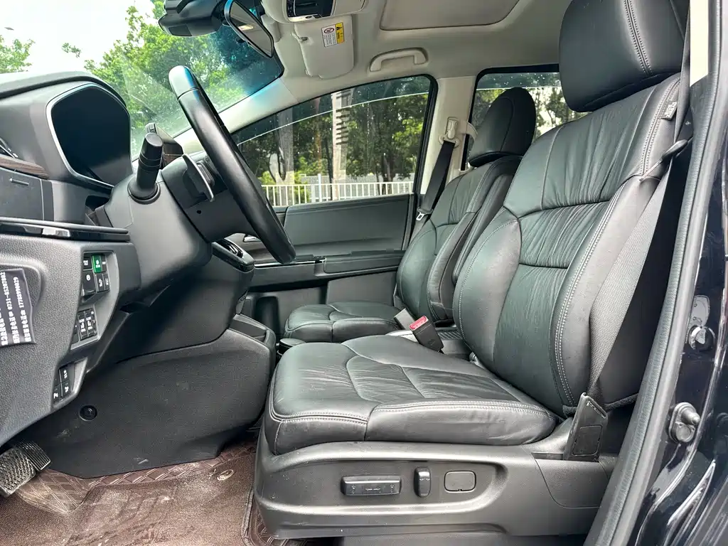 Honda Odyssey — миниатюра 9