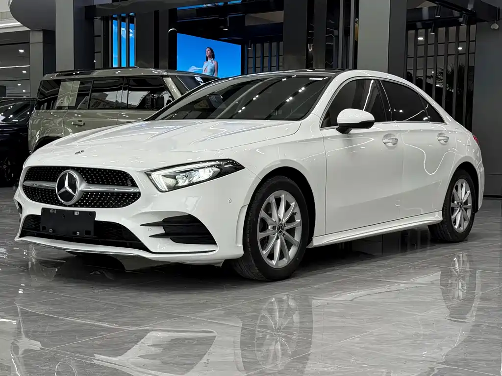 MERCEDES-BENZ A CLASS