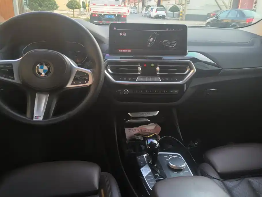 BMW X3 — миниатюра 12