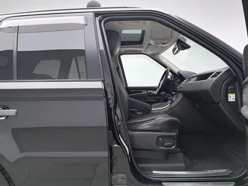 Land Rover Sport — миниатюра 23
