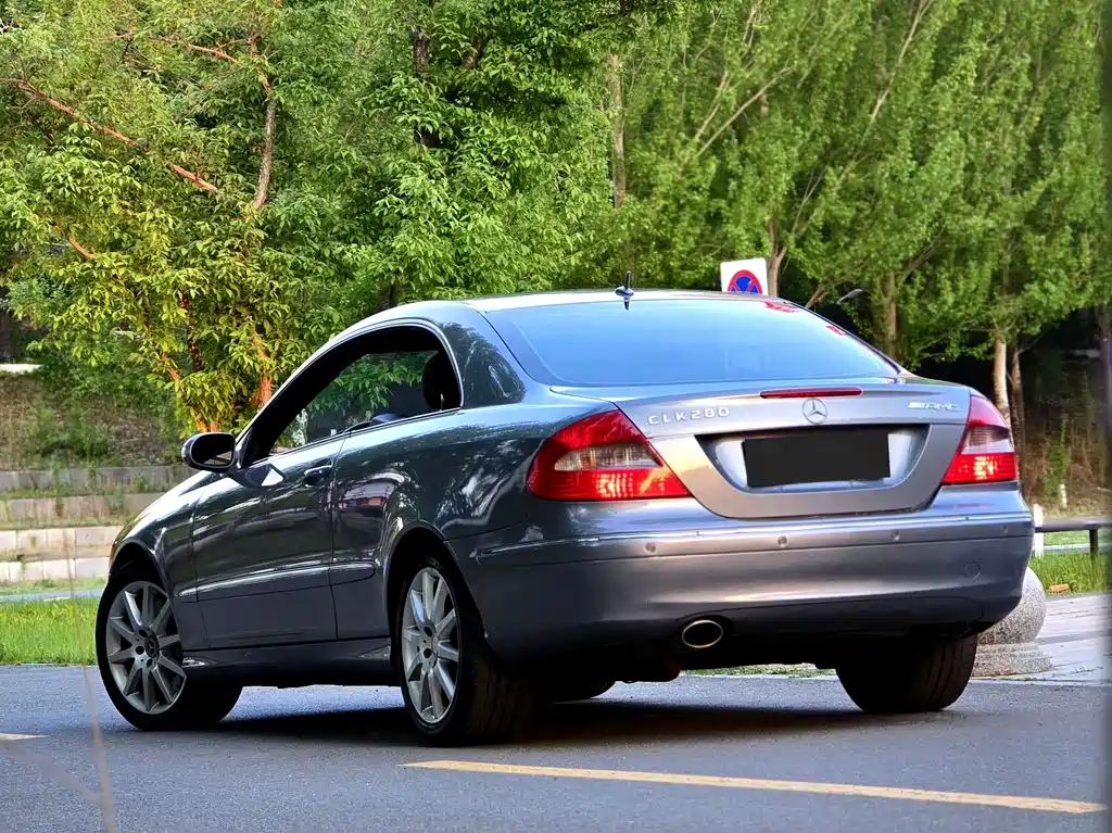 Mercedes-Benz CLK-Class — миниатюра 5