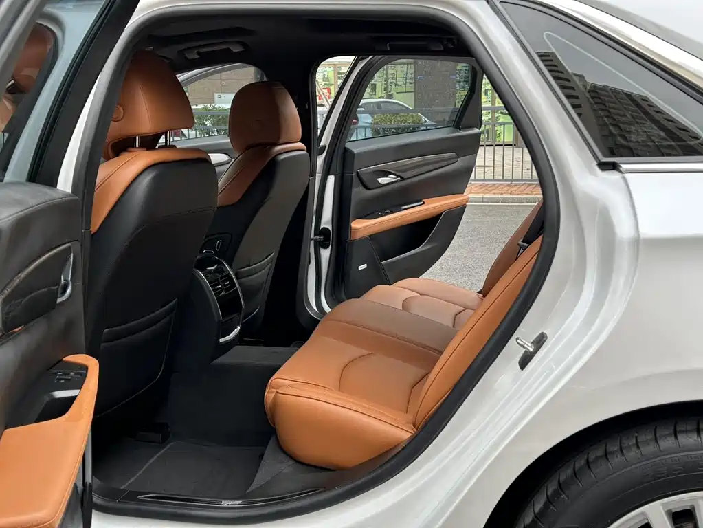 Cadillac CT6 — миниатюра 23