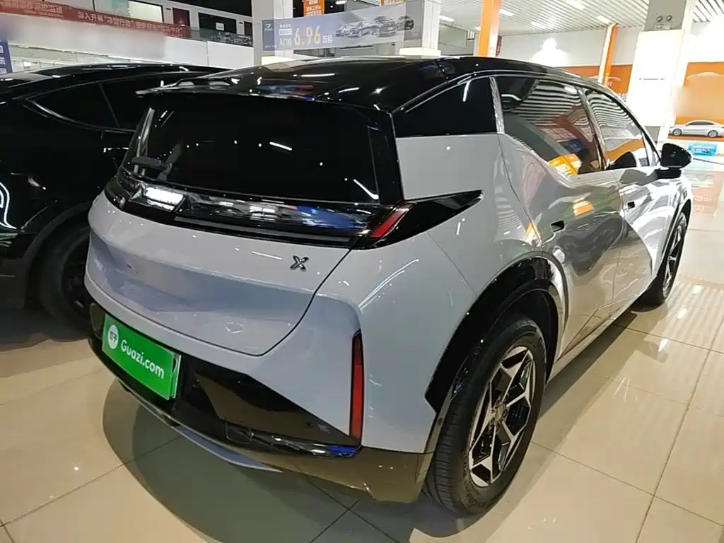 Zeekr X — миниатюра 7