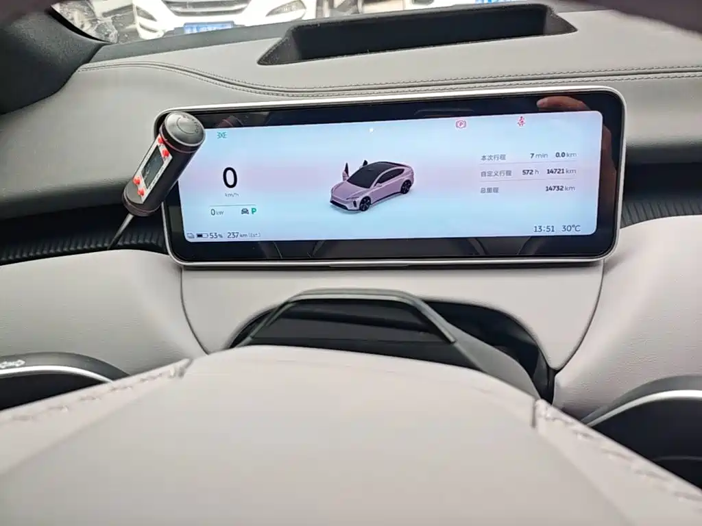 NIO ET5 — миниатюра 12