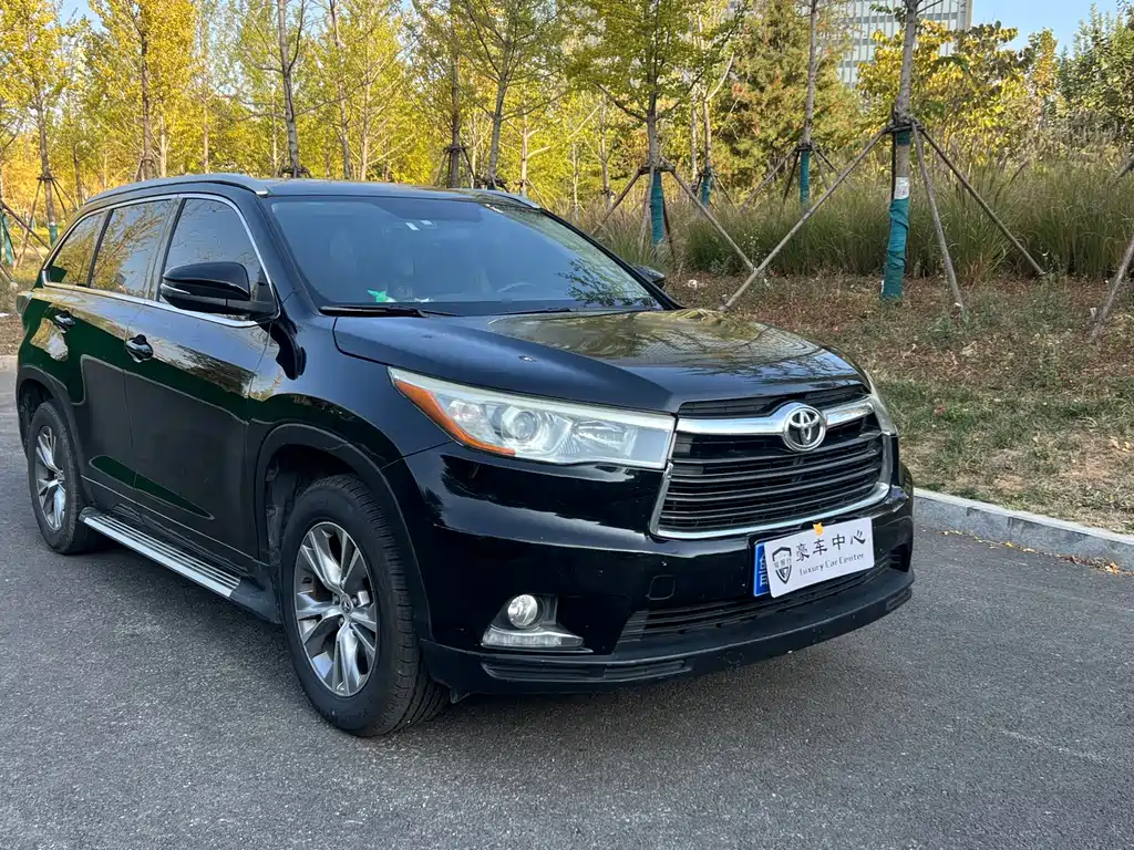 Toyota Highlander — миниатюра 3