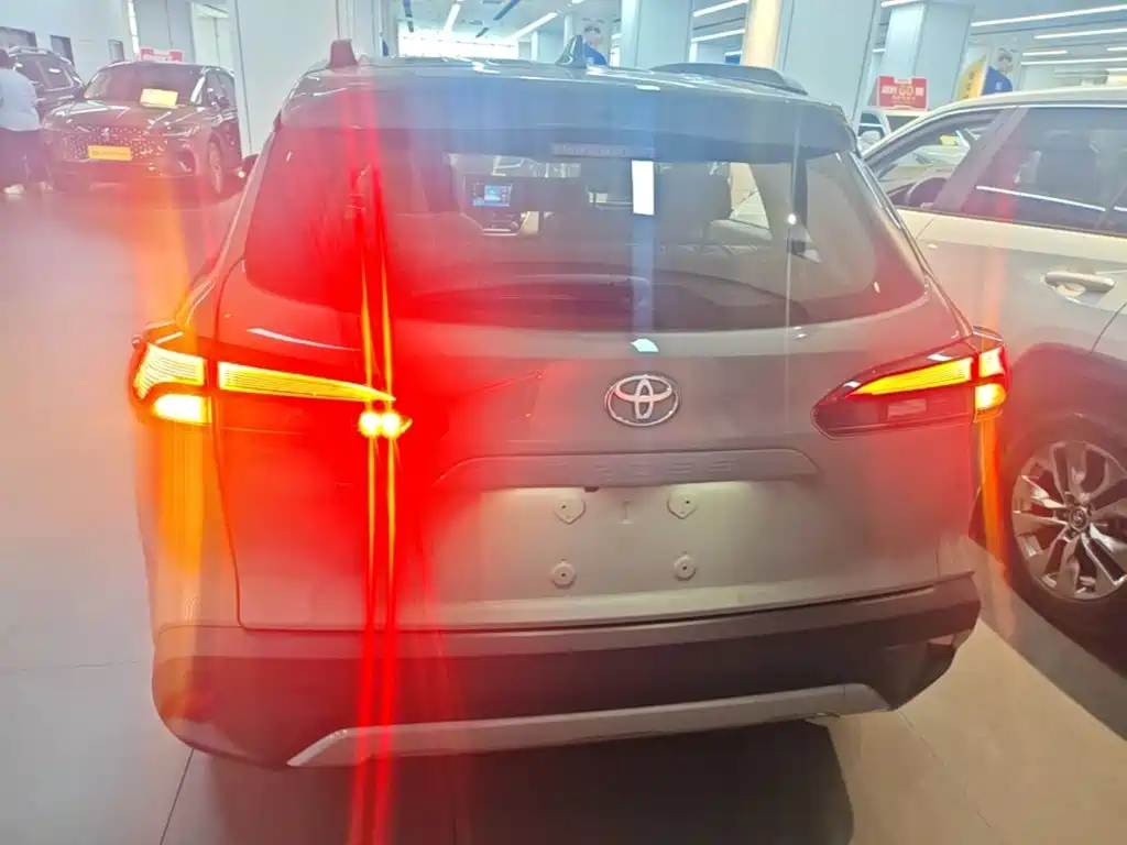 Toyota Corolla Cross — миниатюра 6
