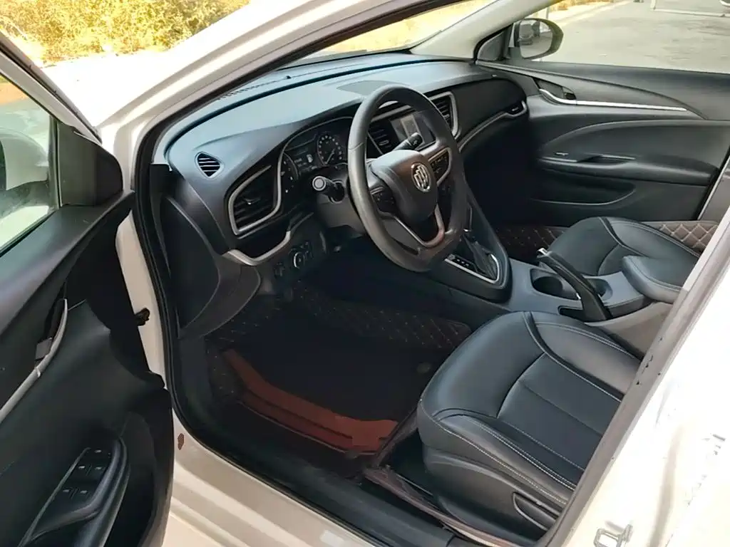 Buick Excelle — миниатюра 16
